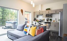 Reved Up & Out - Remarkable Two Bedroom Condo